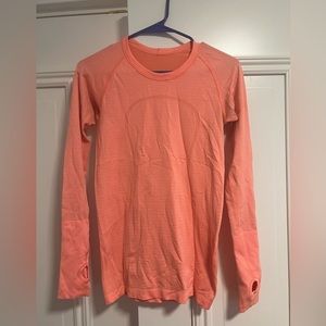 Lululemon long sleeve shirt